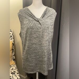 Sleeveless Highneck Twist Top